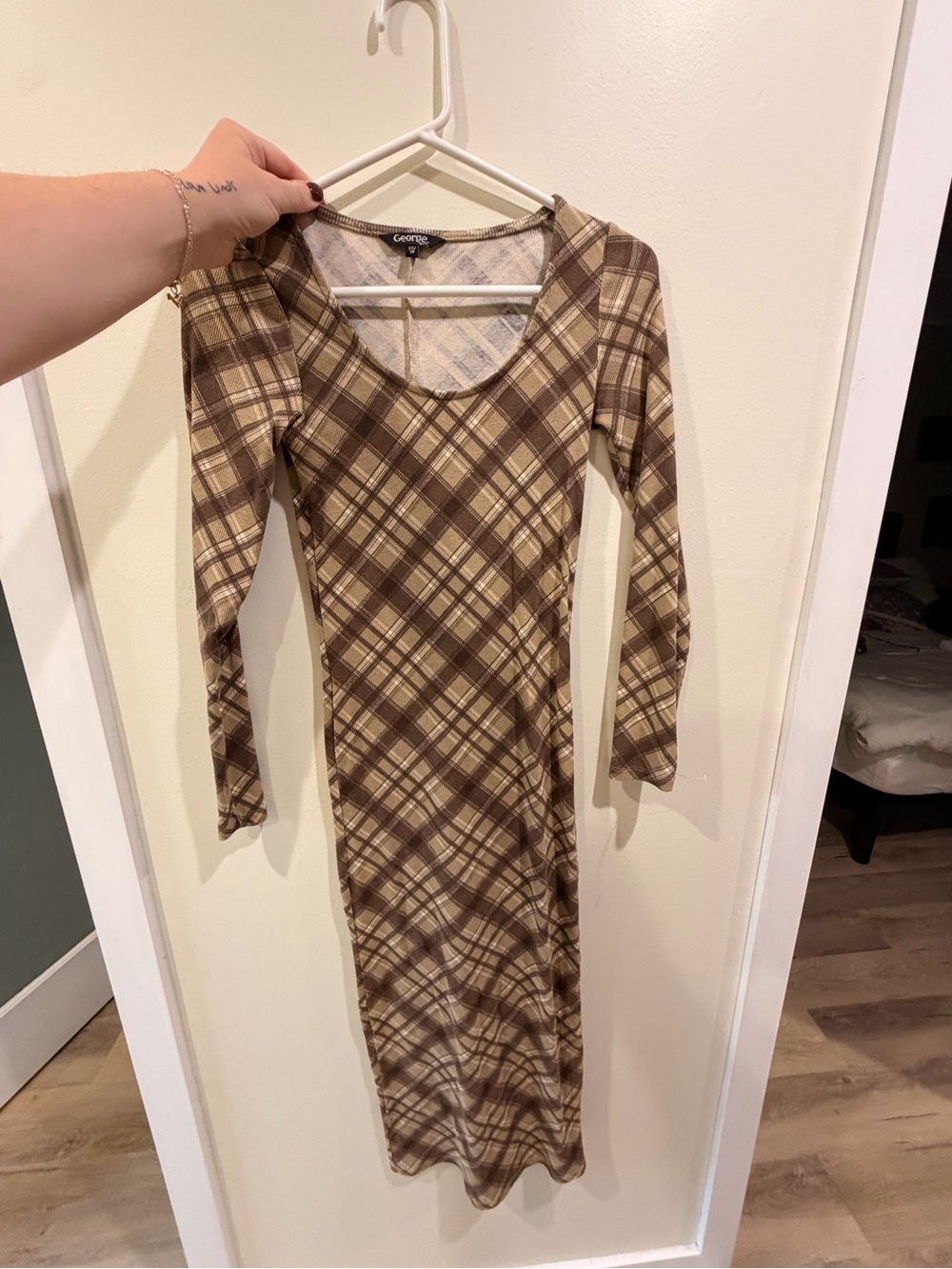 George Beige and Brown Plaid Long Sleeve Maxi Dress